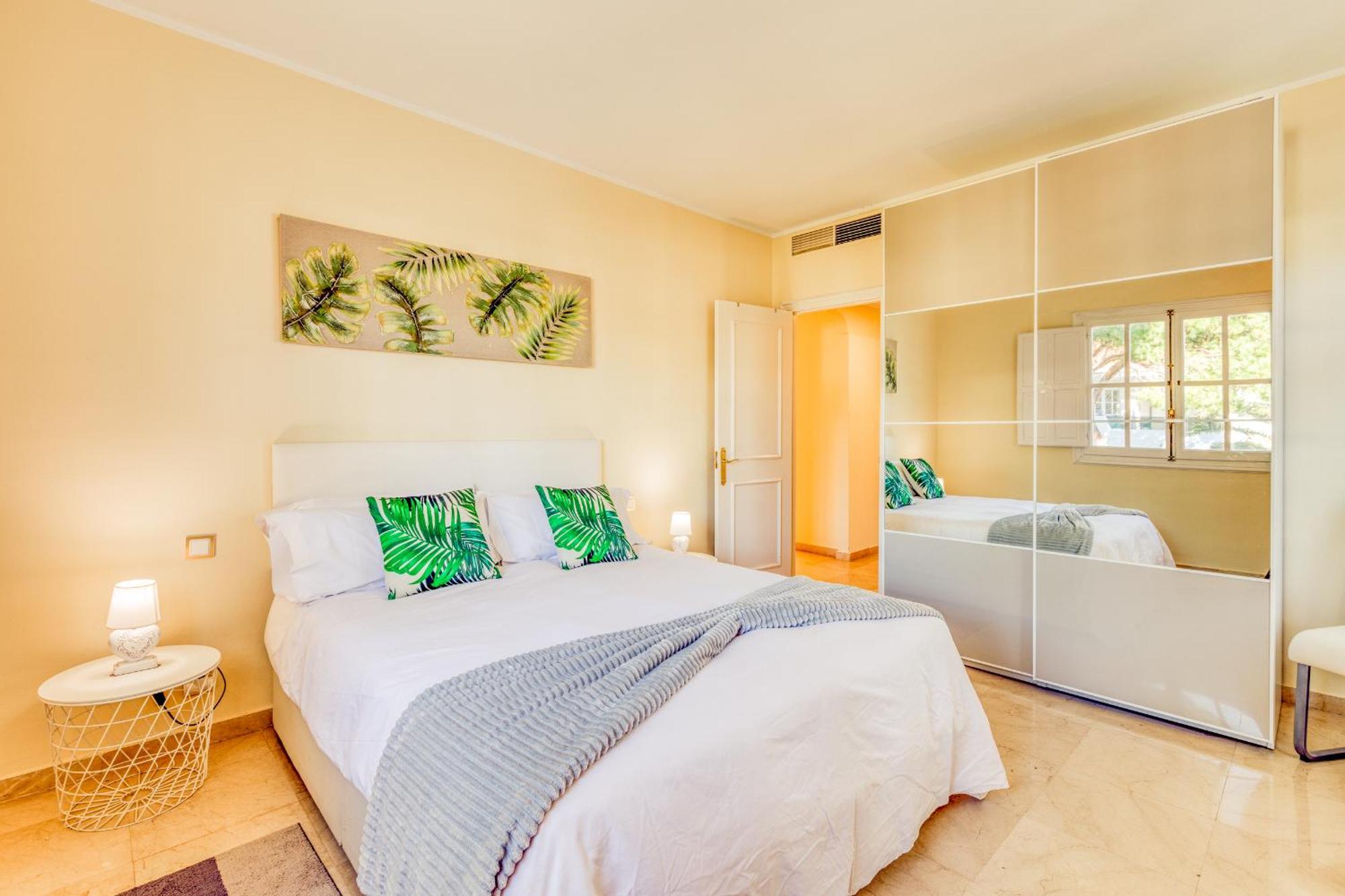 Life El Presidente Penthouse Pool View Apartment Estepona Exterior photo