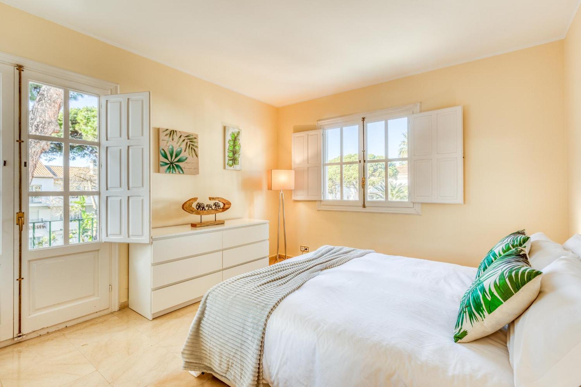 Life El Presidente Penthouse Pool View Apartment Estepona Exterior photo