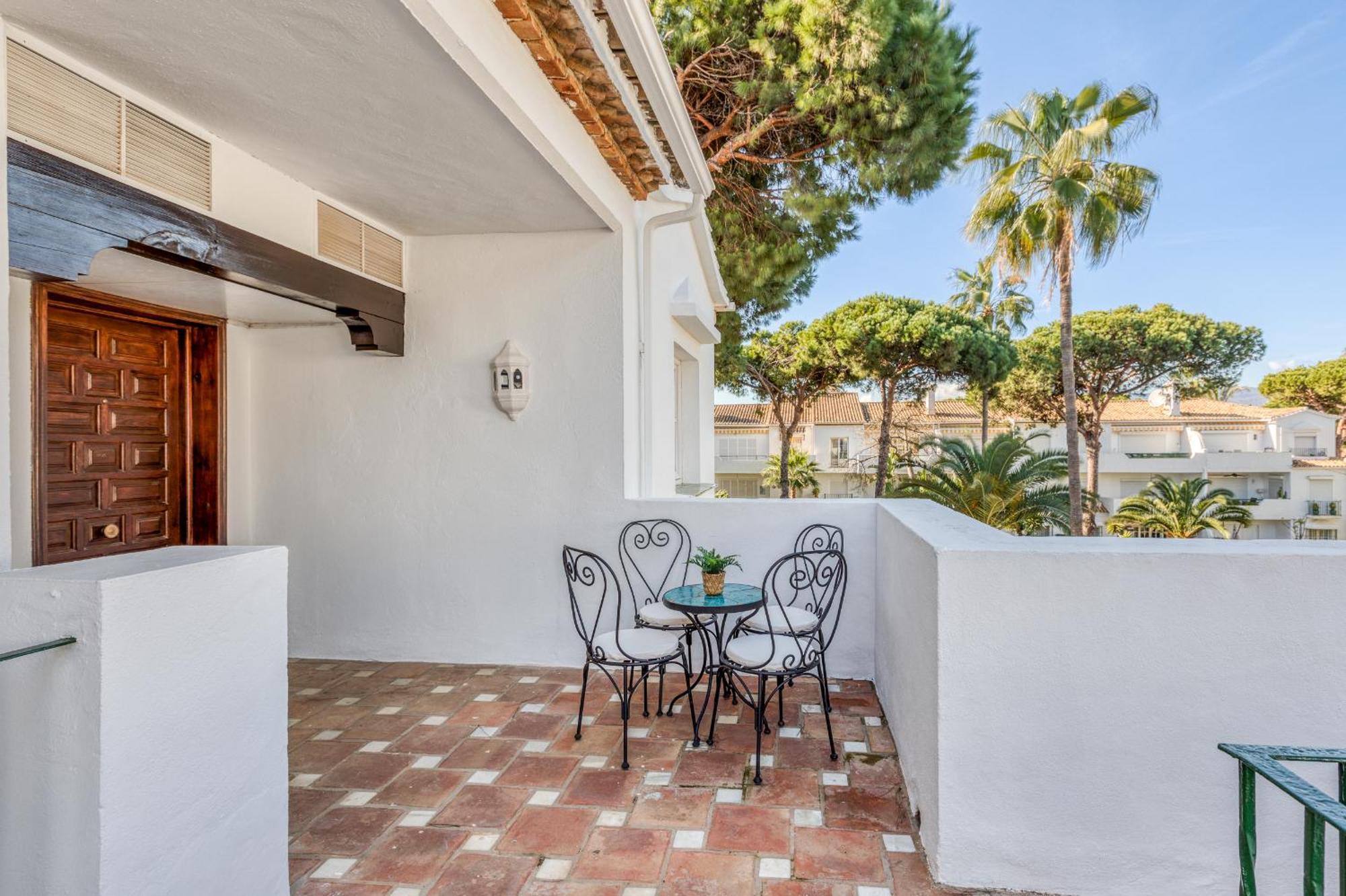 Life El Presidente Penthouse Pool View Apartment Estepona Exterior photo