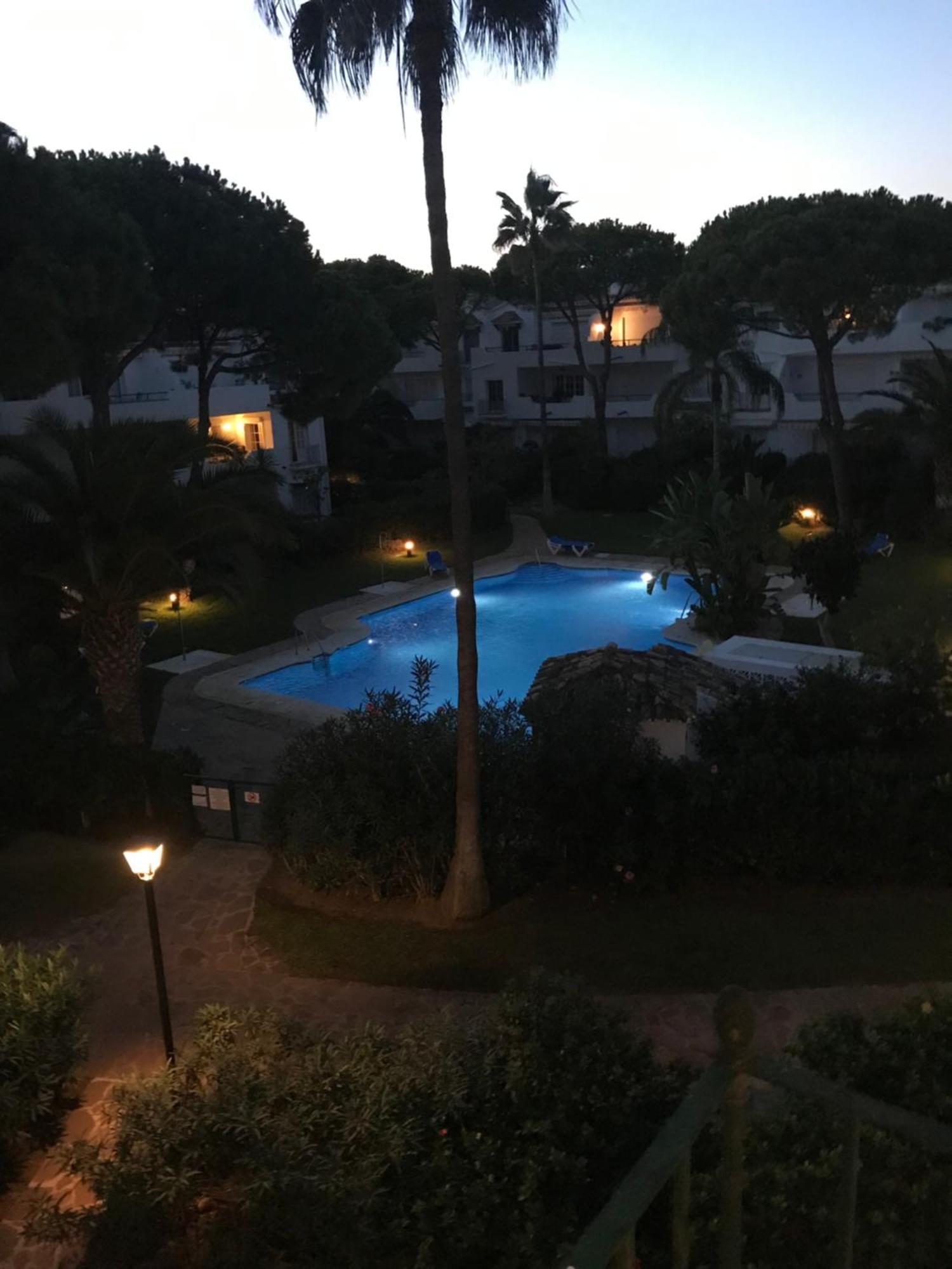 Life El Presidente Penthouse Pool View Apartment Estepona Exterior photo