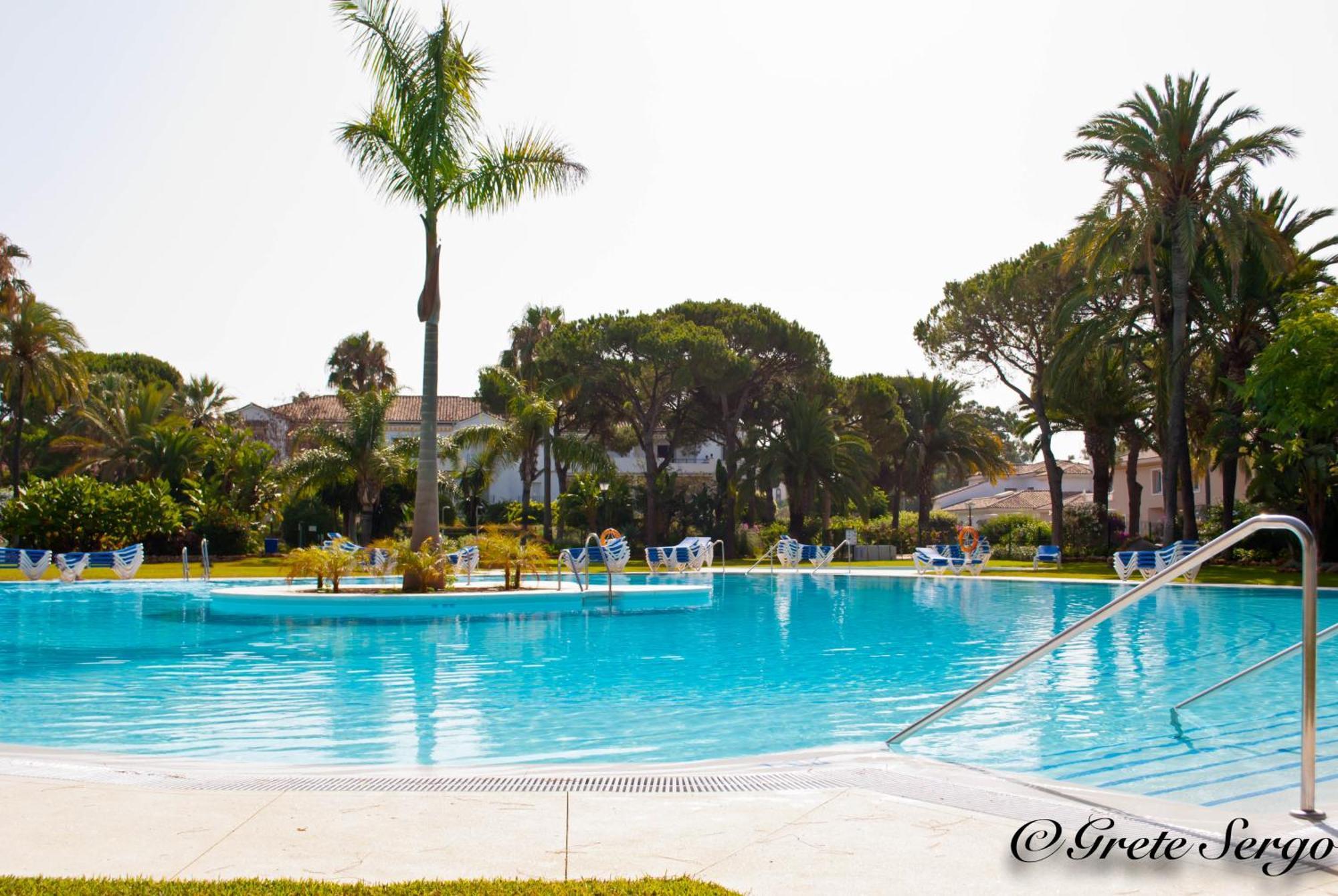 Life El Presidente Penthouse Pool View Apartment Estepona Exterior photo